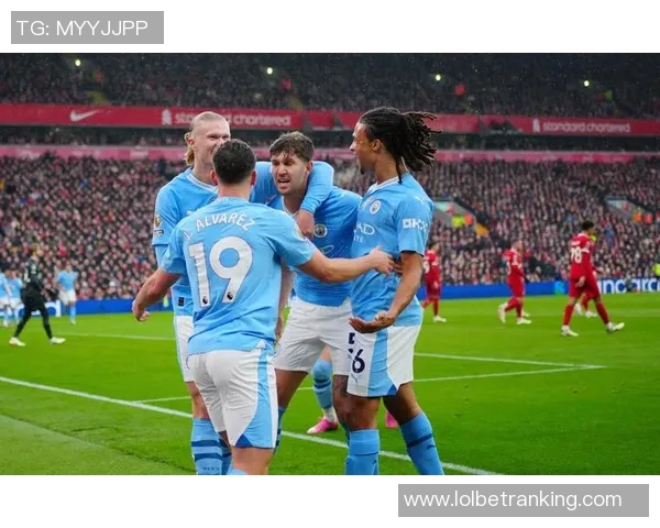 友谊赛精彩对决利物浦与曼城战成平局补时争议进球引发热议