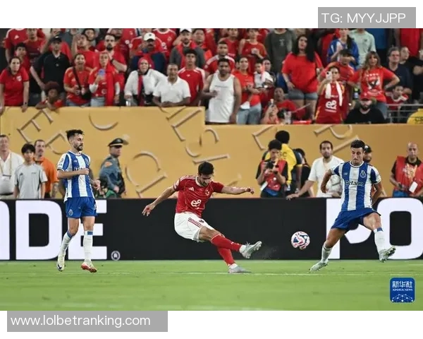 世界杯精彩对决里昂逆转波尔图全场沸腾十大进球回顾